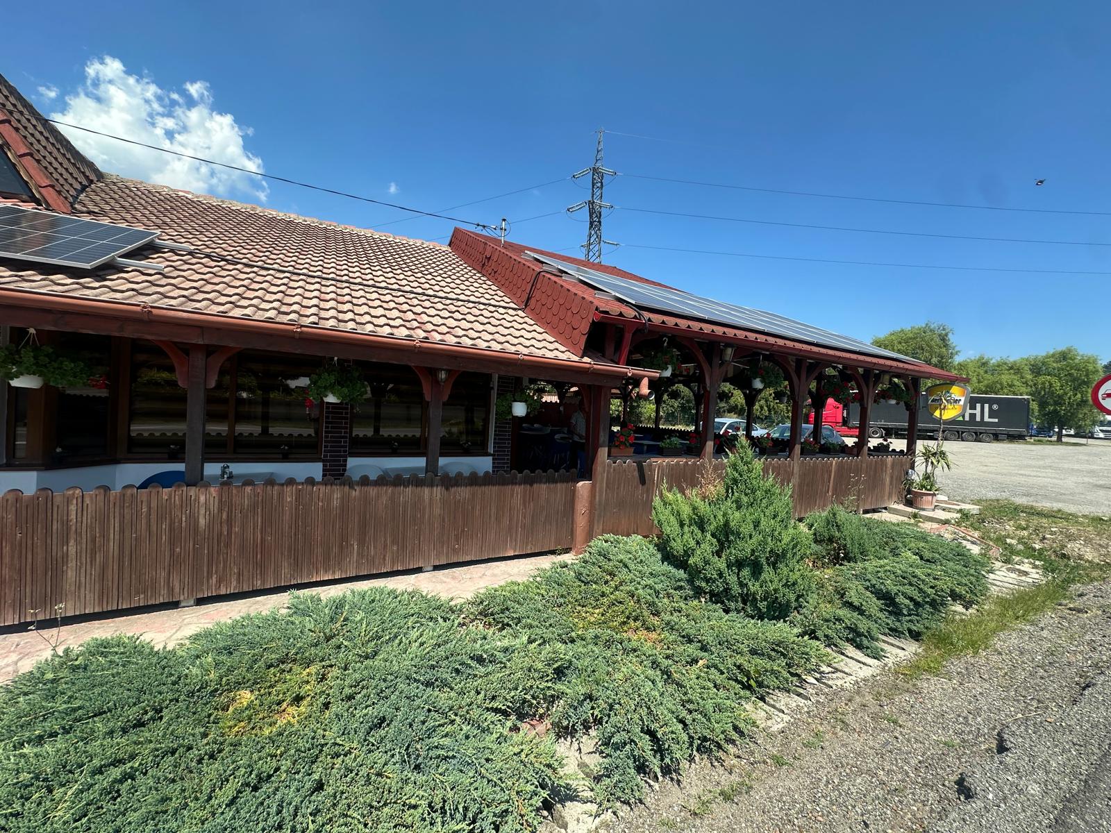 Restaurant Exterior 2